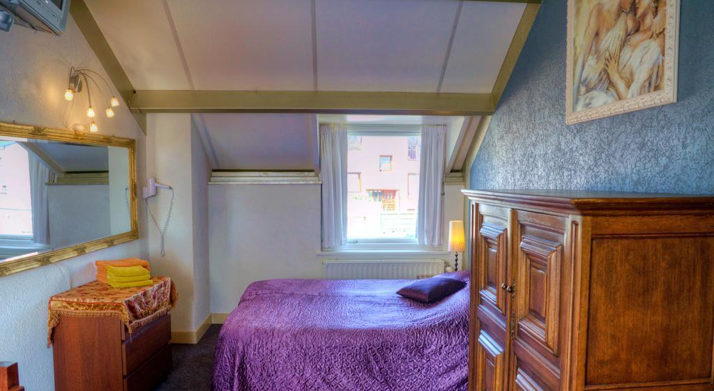 Pension&Spa de Watertoren Zandvoort Zimmer foto