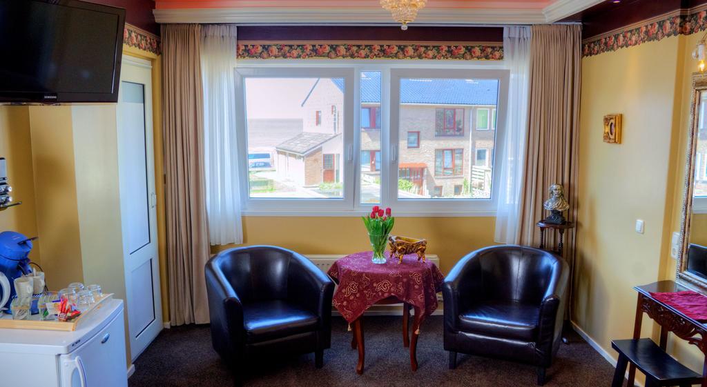 Pension&Spa de Watertoren Zandvoort Zimmer foto